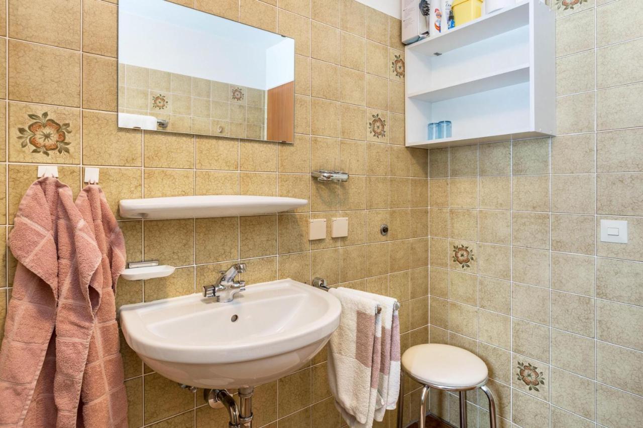 Ferienwohnung Gebhart Онинген Екстериор снимка